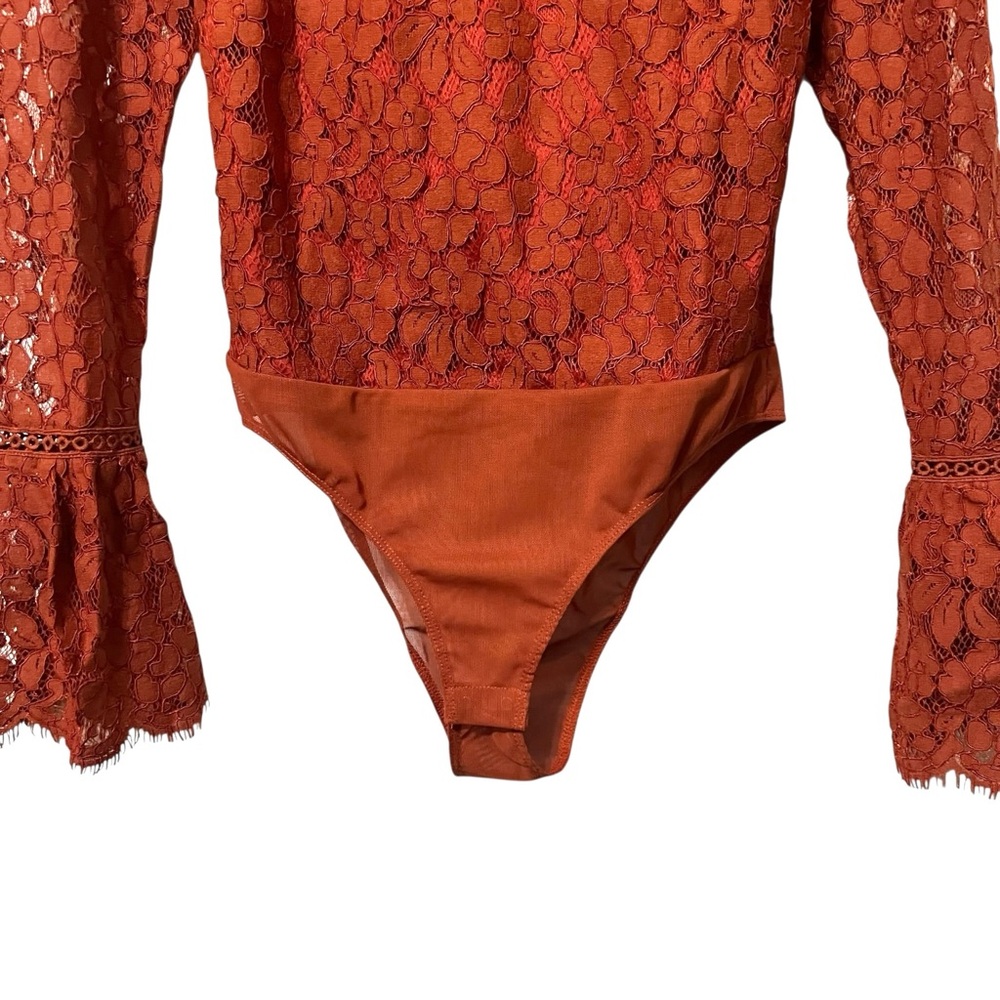 Revolve Endless Rose Cut Back Lace Detailed Bodysuit Size XS New - Picture 6 of 13